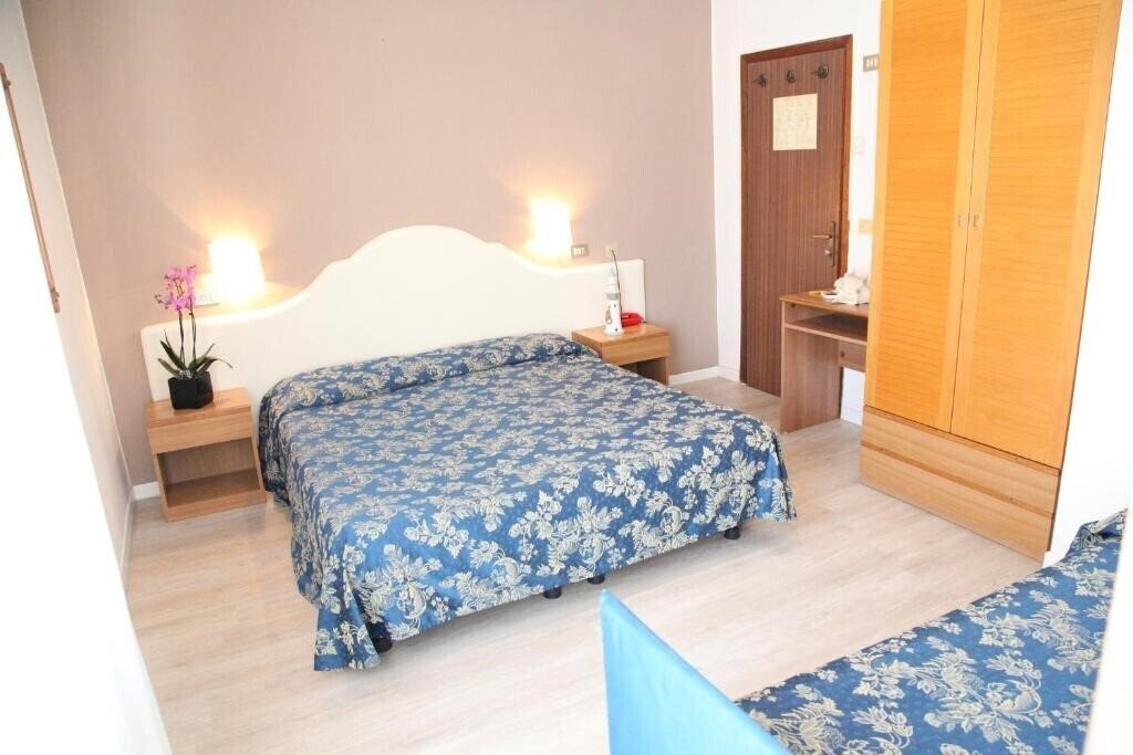 Moderno 3* фотосуреті