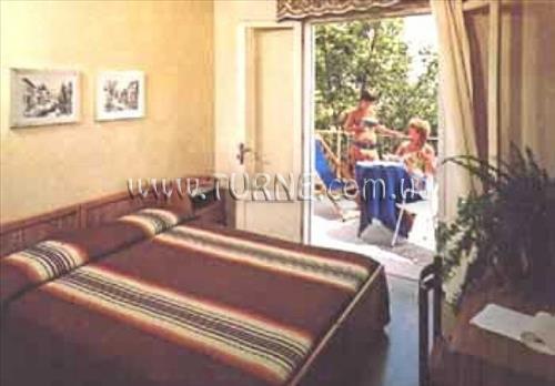 Maxi Heron 3* суреті