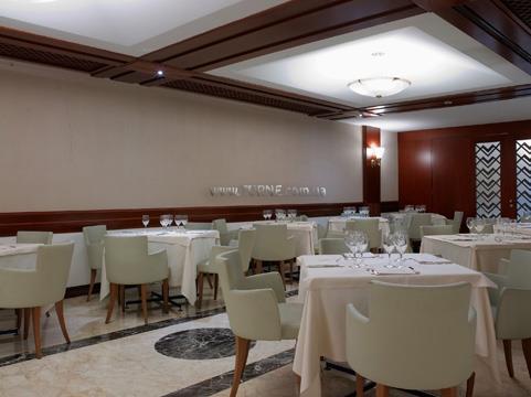 Картинка NH Ambasciatori 4*