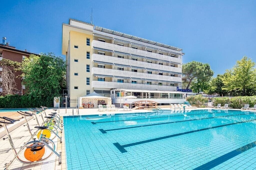 Aparthotel Albatros 3* қонақ үйі