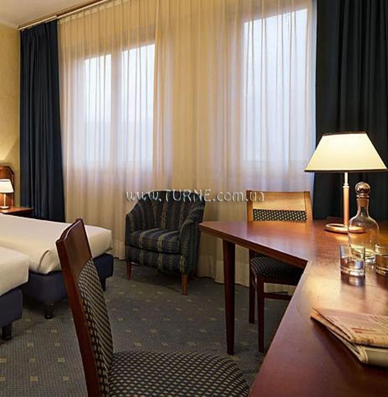 Una Hotel Brescia 4* суреті