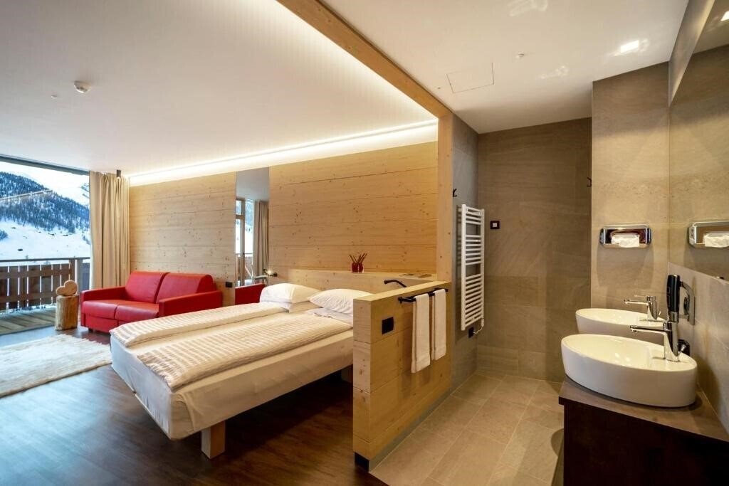 Alpen Village Hotel 3* фотосуреті