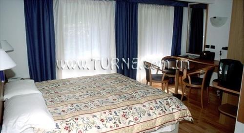 Картинка Enrosadira 3*