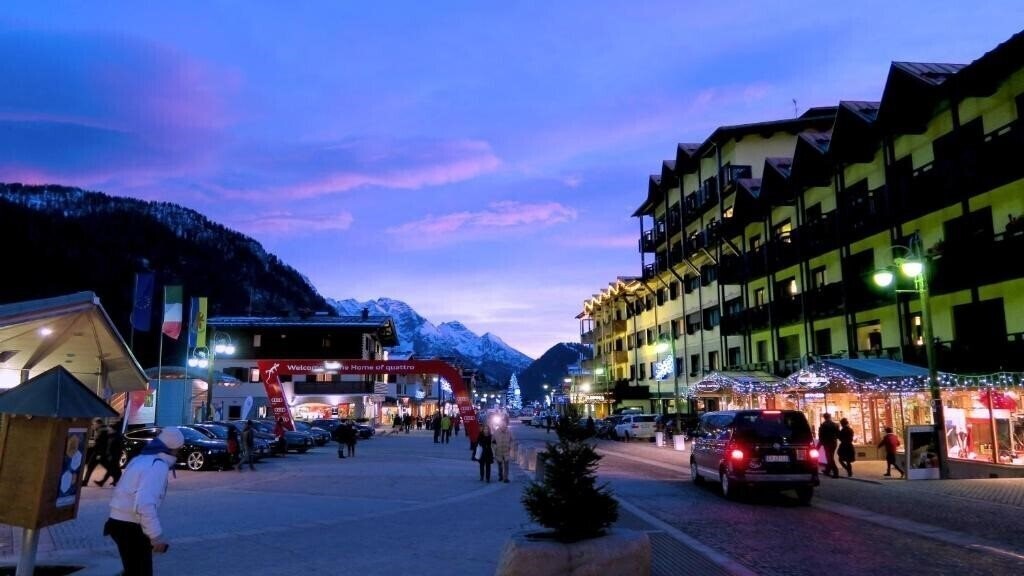 Savoia Palace 4* қонақ үйі