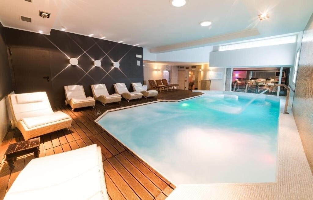 SPINALE HOTEL 4* фотосуреті