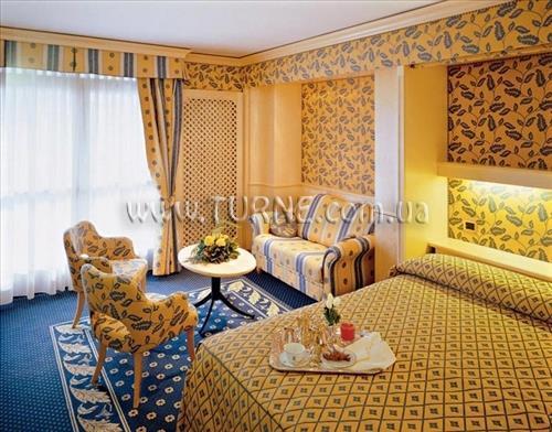 SPINALE HOTEL 4* қонақ үйі