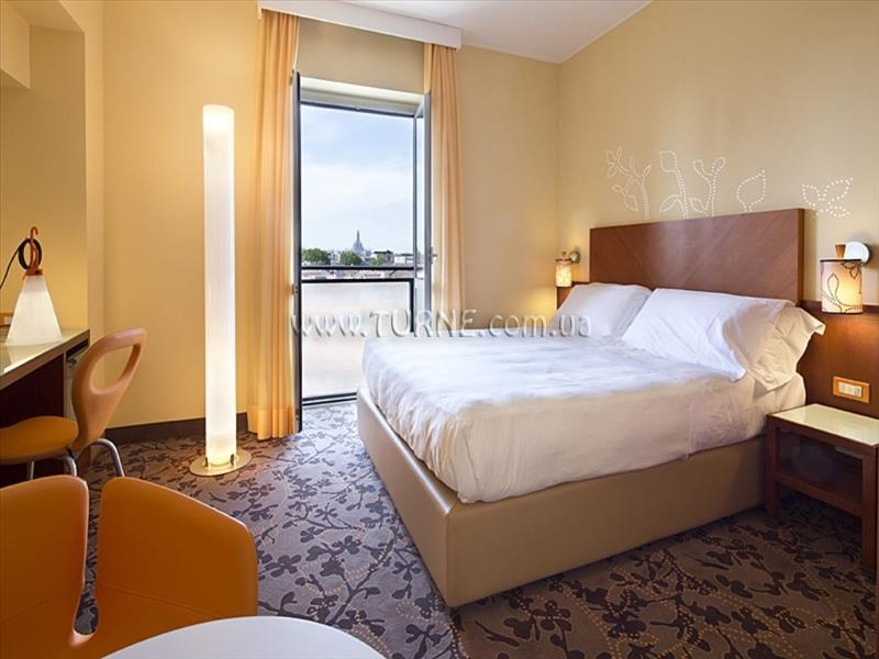 Фото Una Hotel Mediterraneo 4*