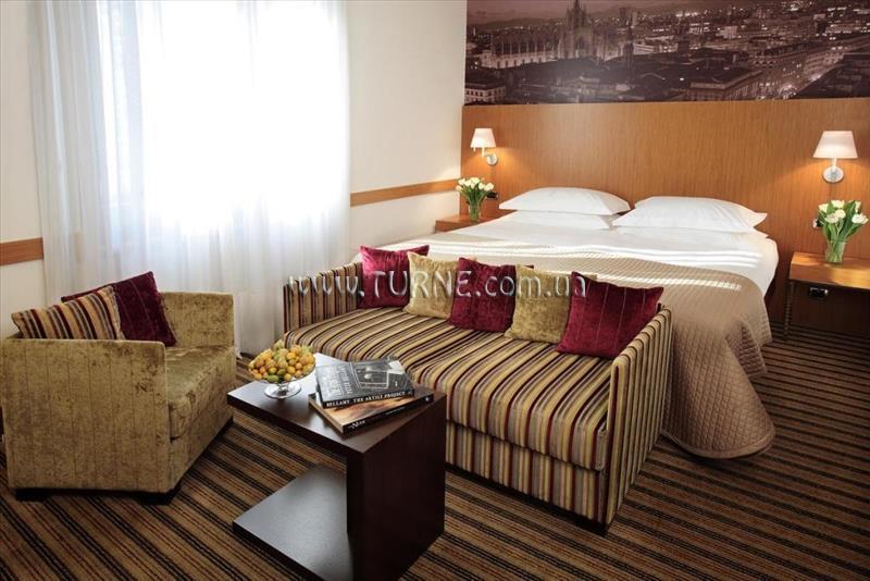 Отель Starhotel Tourist 4*