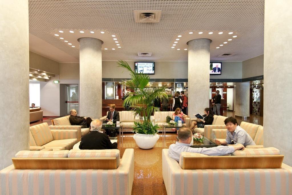 Фотография Michelangelo 4*