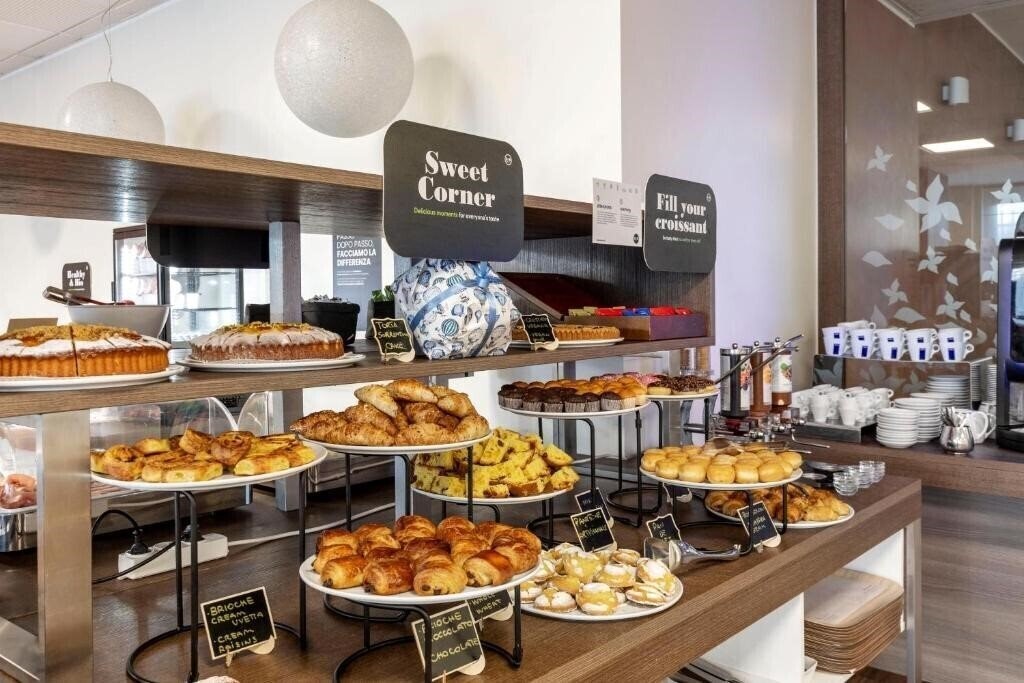 Фото Mini Hotel Portello 3*