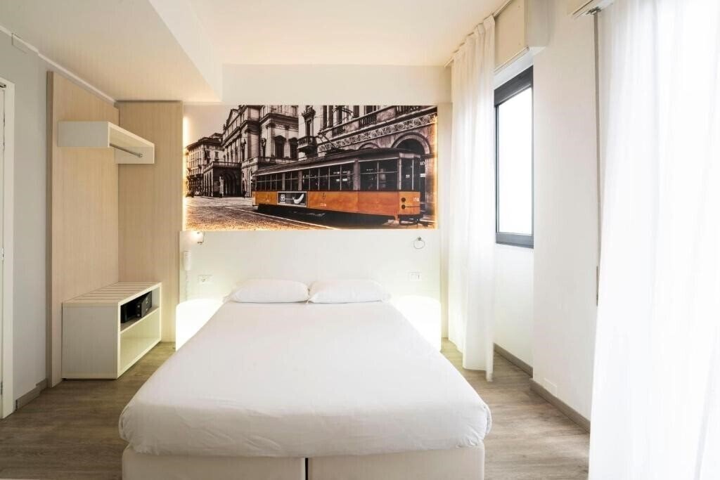 Viva Hotel Milano 3* суреті
