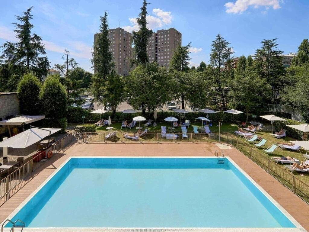 Novotel Milan Nord Ca Granda 4* қонақ үйі