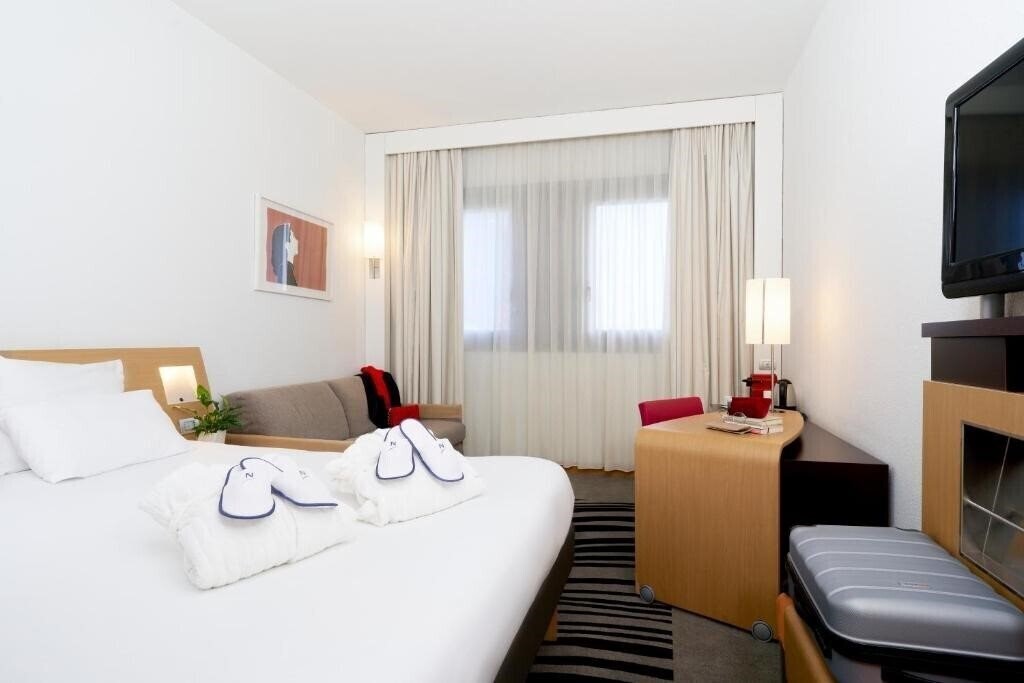 Novotel Milan Nord Ca Granda 4* суреті