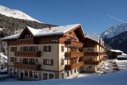 Residence 3 Signori Santa 4* фотосуреті