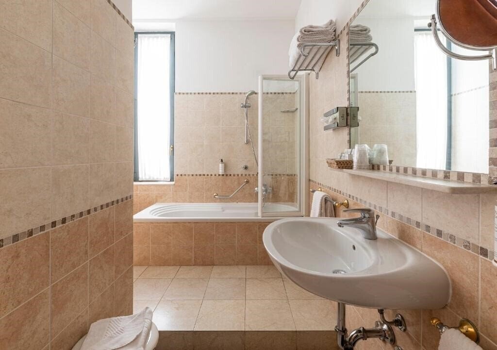 Boutique Hotel Dieci 4* суреті