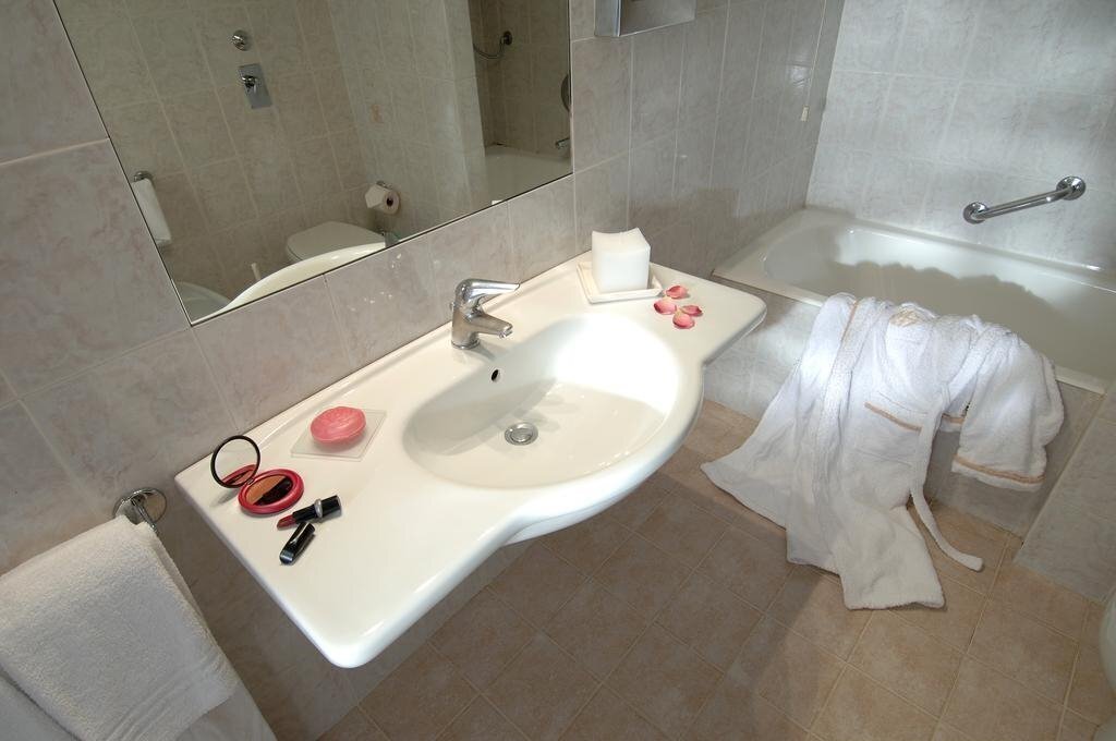 Meninni 3* суреті