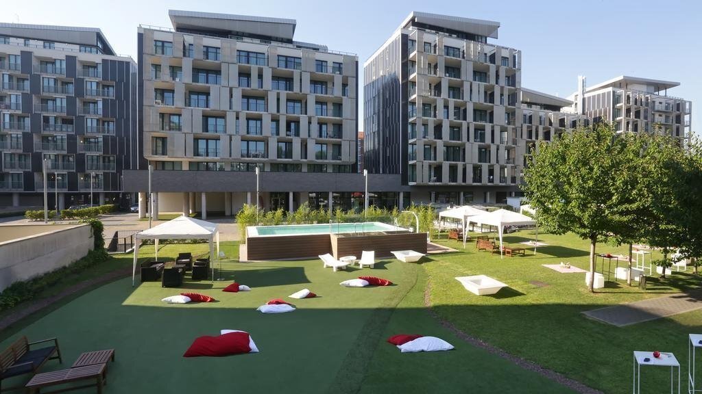 Ramada Plaza Milano 4* қонақ үйі