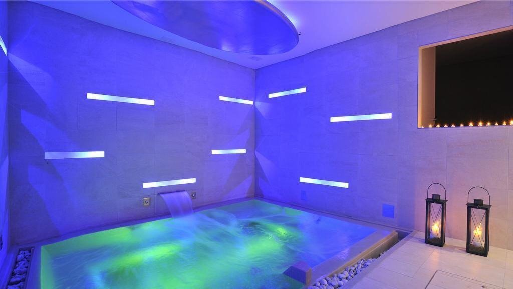 Ramada Plaza Milano 4* суреті