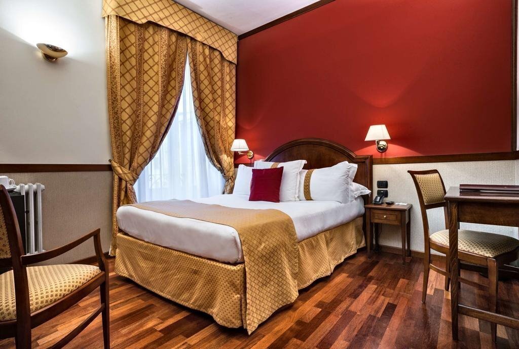 Felice Casati 4* суреті