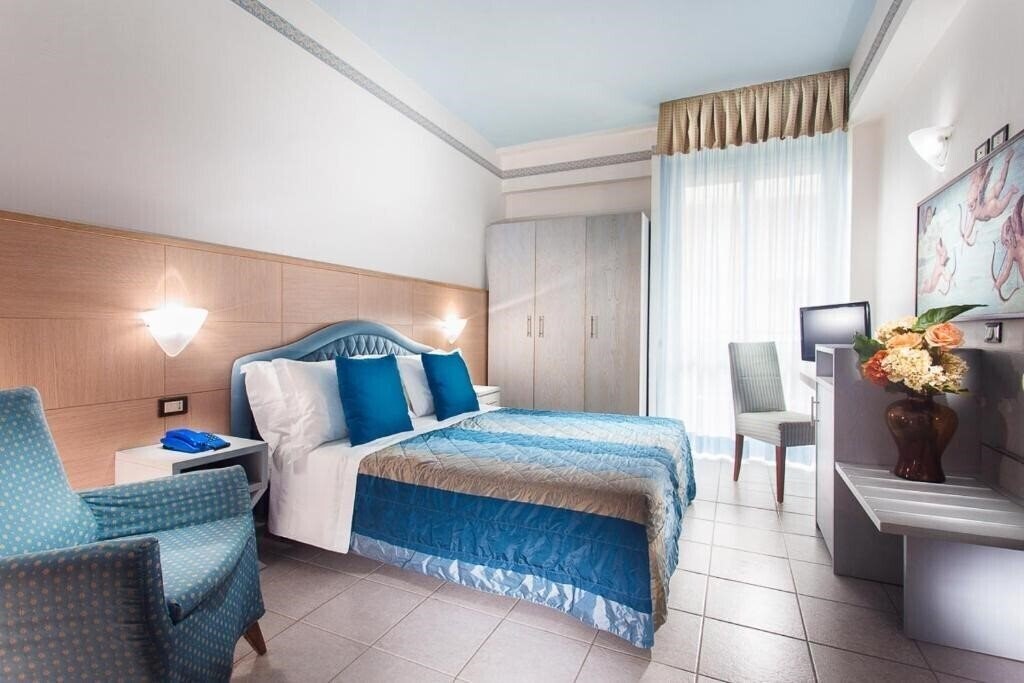 Imperiale Milano Marittima 4* қонақ үйі