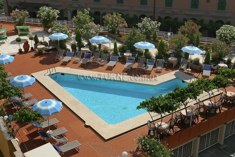 Фото Grand Hotel Plaza 4*