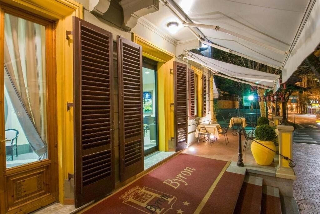 Изображение Byron 3*