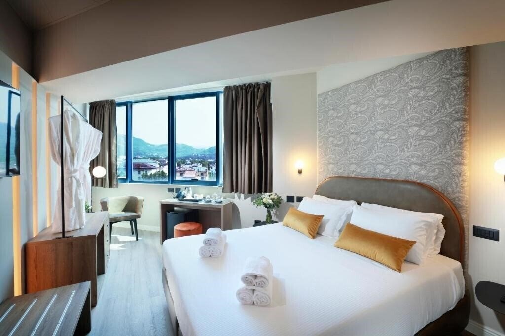 Tuscany Inn 4* суреті