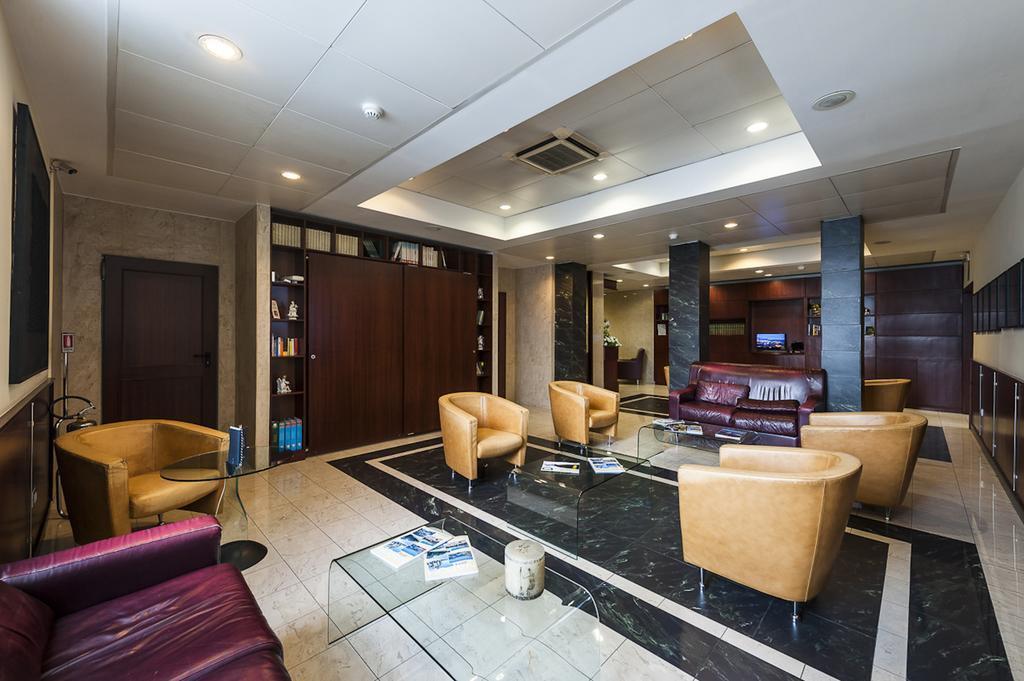 Millennium Gold 4* фотосуреті