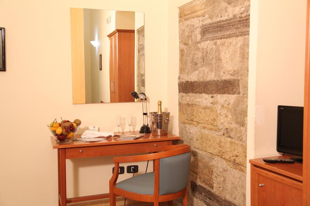 Caravaggio Hotel 3* суреті