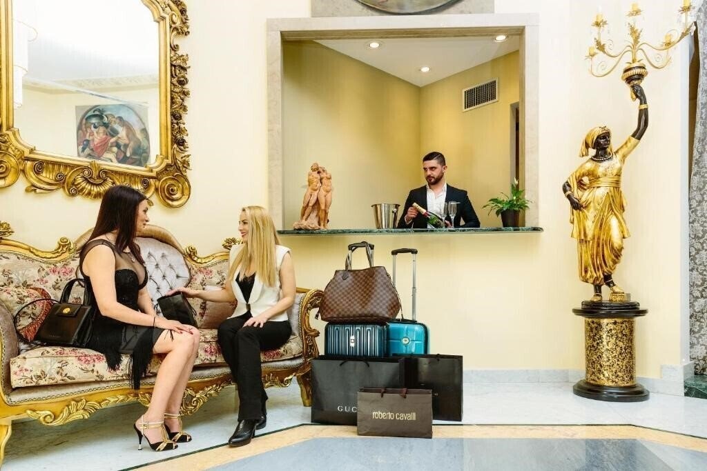 Фотография Art Resort Galleria Umberto 4*