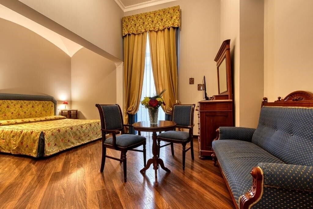 Decumani Hotel De Charme 4* қонақ үйі