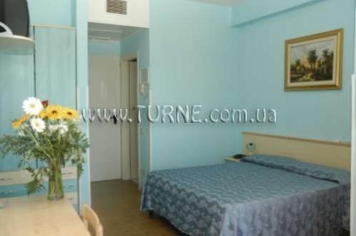 Отель Scacciapensieri 3*