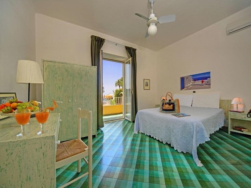 La Luna 3* қонақ үйі