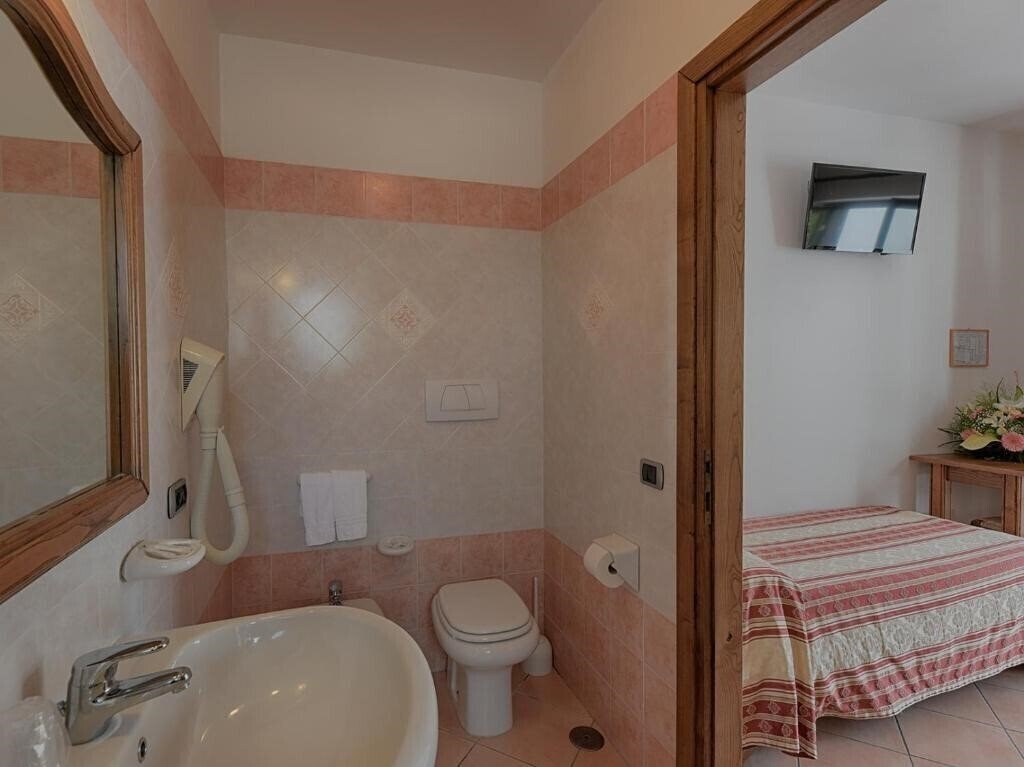 Villa Miralisa 3* суреті