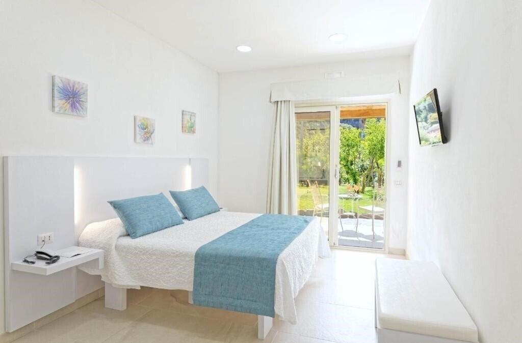 Zaro 4* фотосуреті