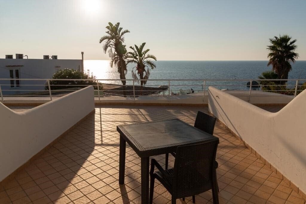 Картинка Albatros (Forio) 3*