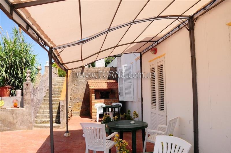 Corona 3* суреті