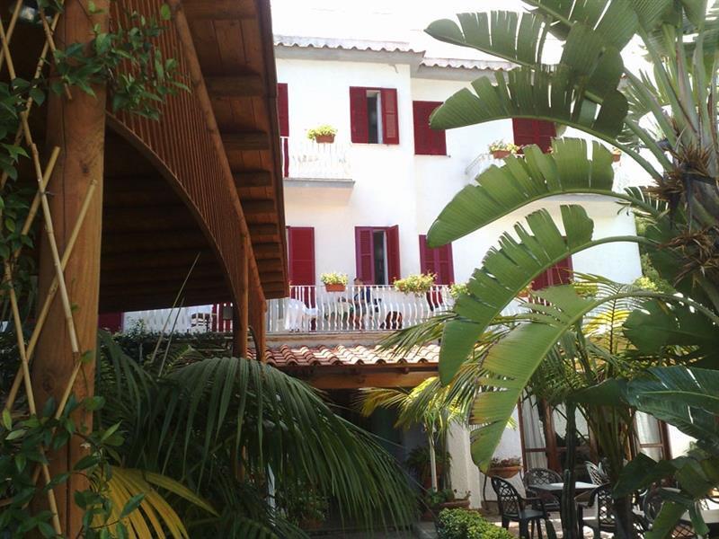 Фото Villa Tina 3*