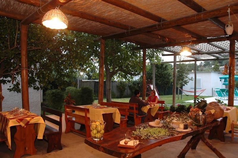 Villa Tina 3* қонақ үйі