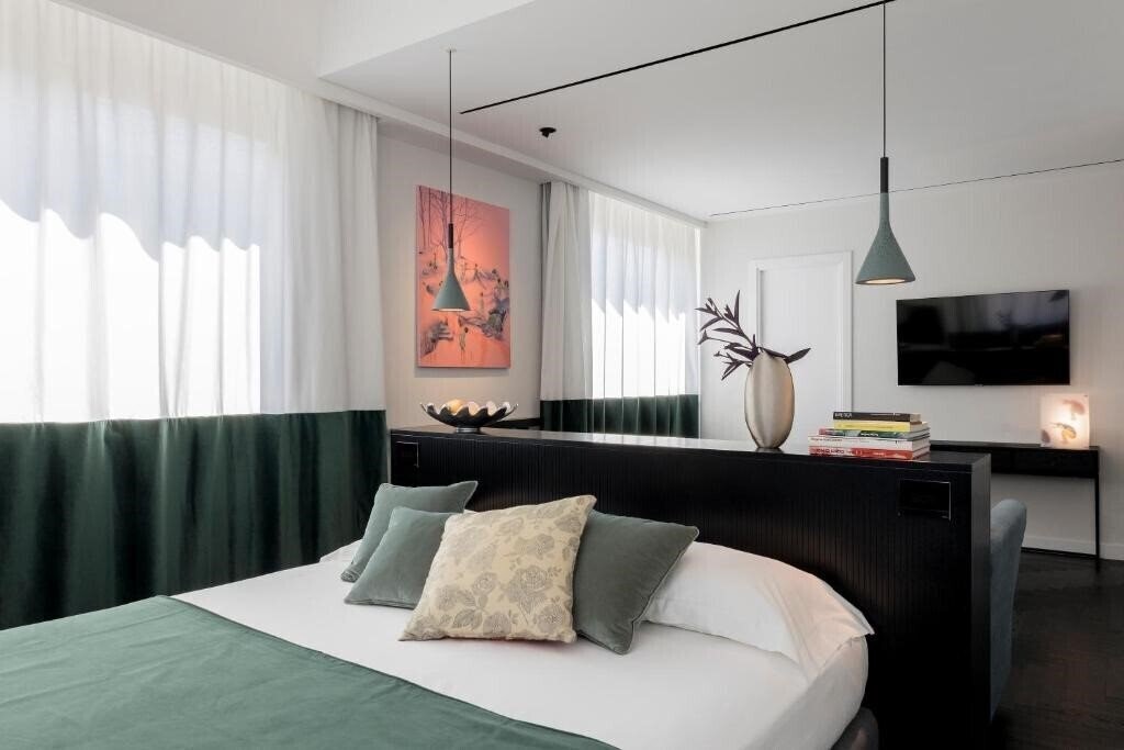 Фото Plaza Opera Hotel 4*