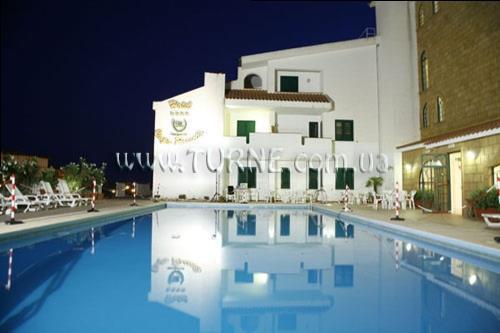 Capo Rossello 4* қонақ үйі