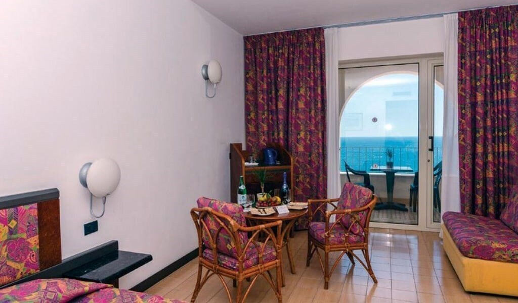 Antares Le Terazze 3* суреті