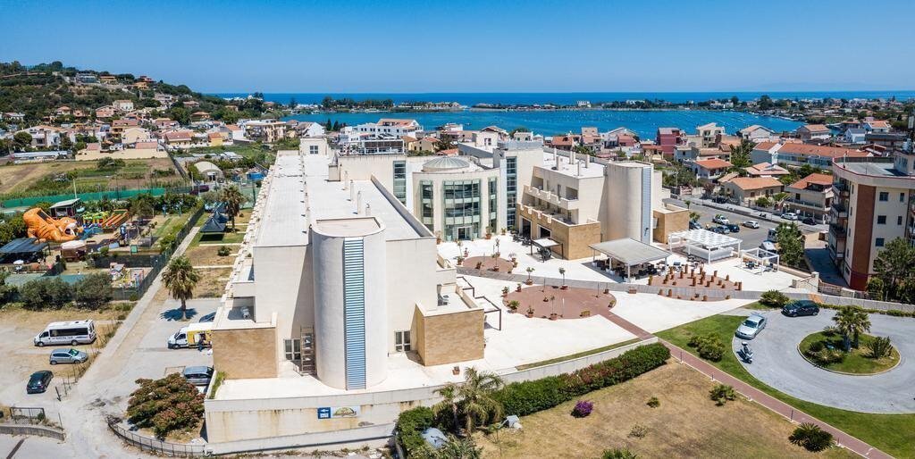 Capo Peloro Resort 4* фотосуреті