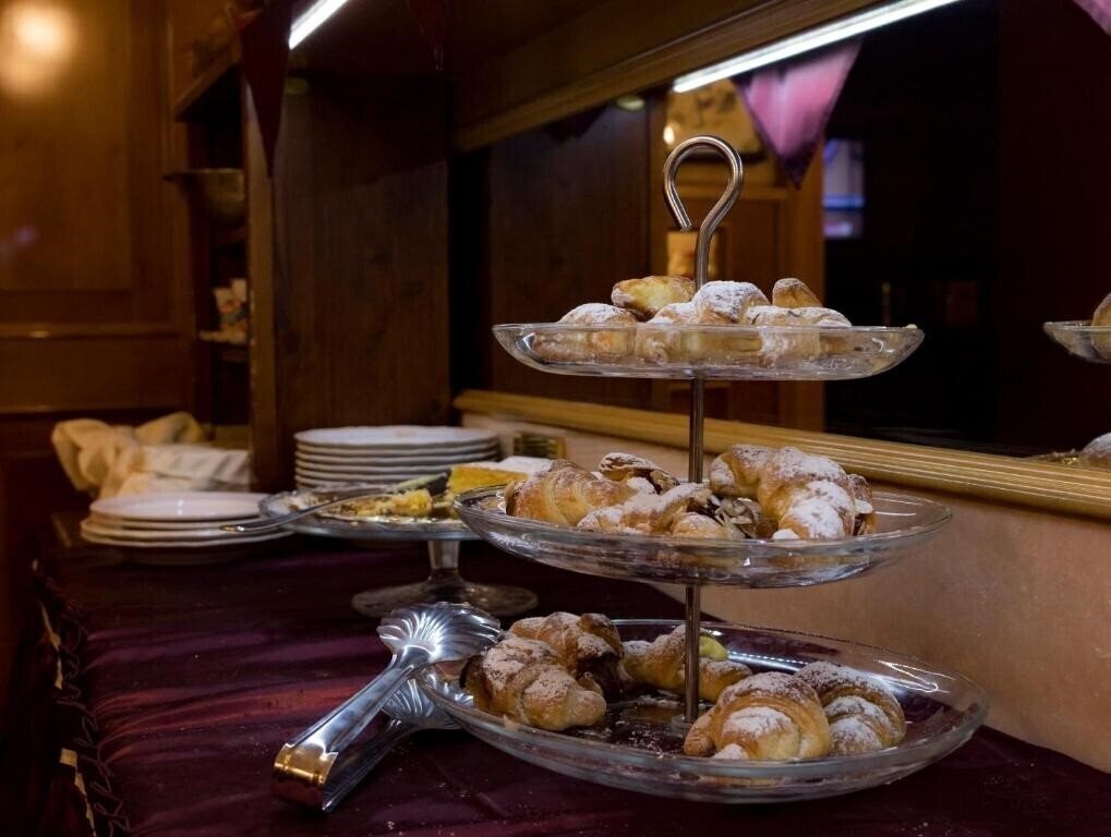 Joli 3* фотосуреті