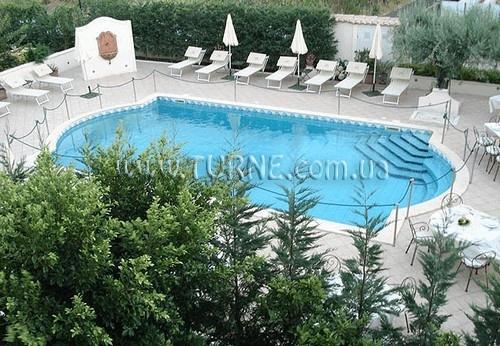 Villa Daphne 4* фотосуреті