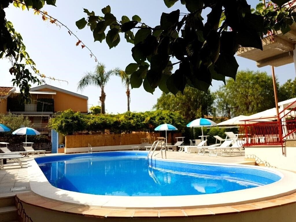 Hotel Alexandre 3* суреті