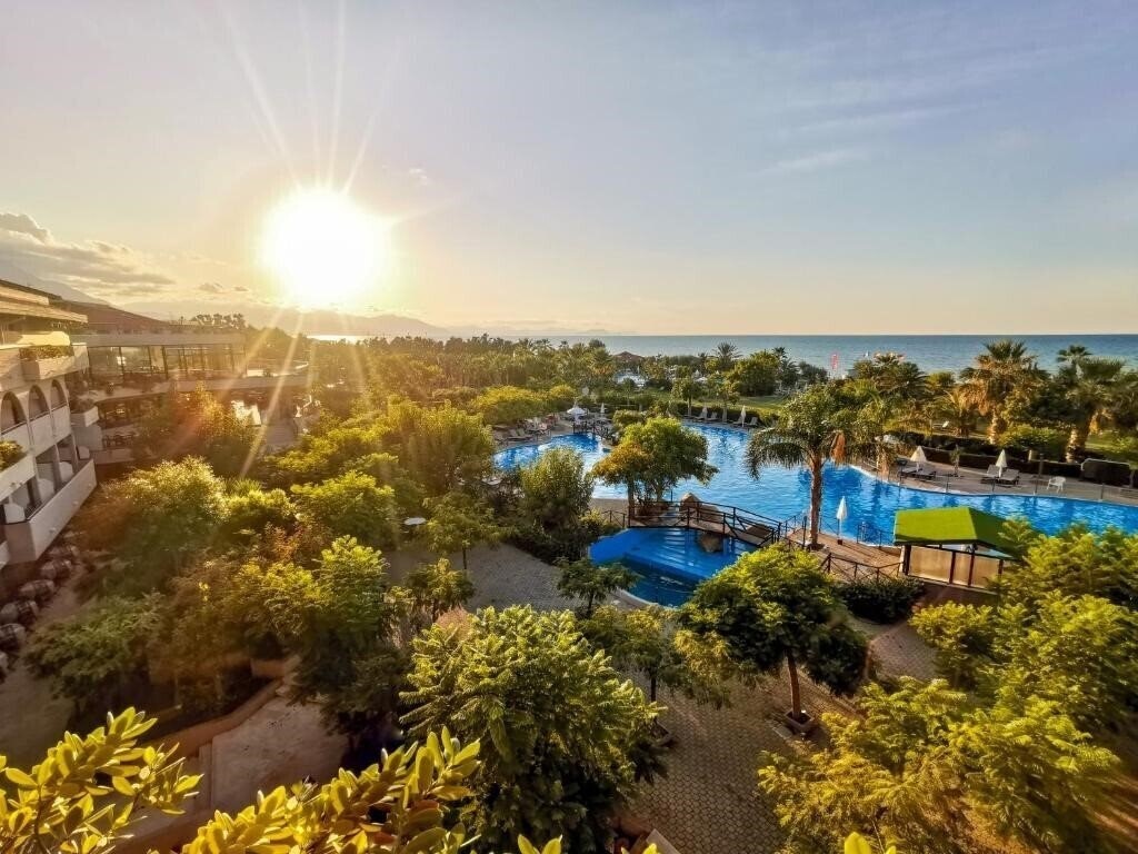 Отель Grand Palladium Sicilia Resort & SPA 5*