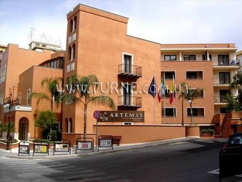 Artemis 4* фотосуреті