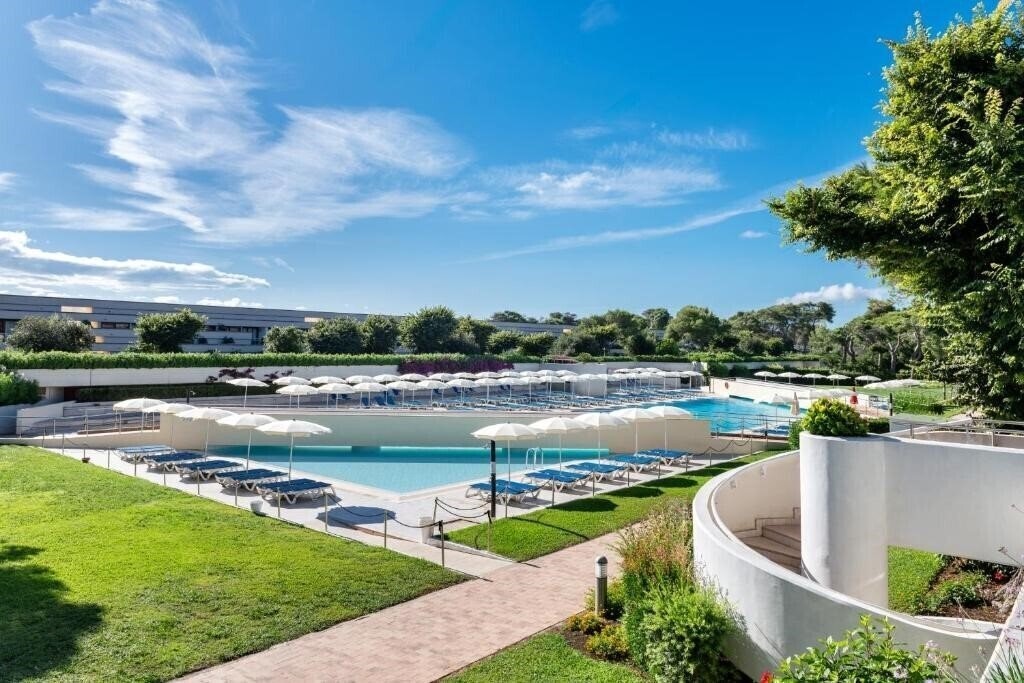 Aw Alimini Beach & Sport Village 3* фотосуреті