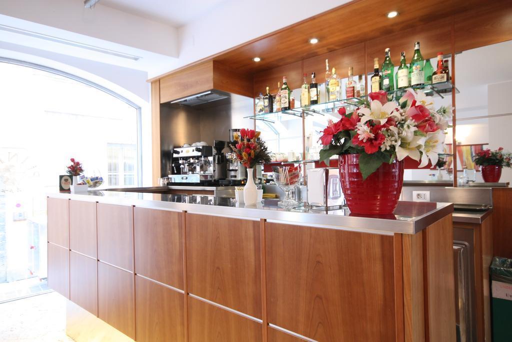 Hotel Plinius 3* фотосуреті